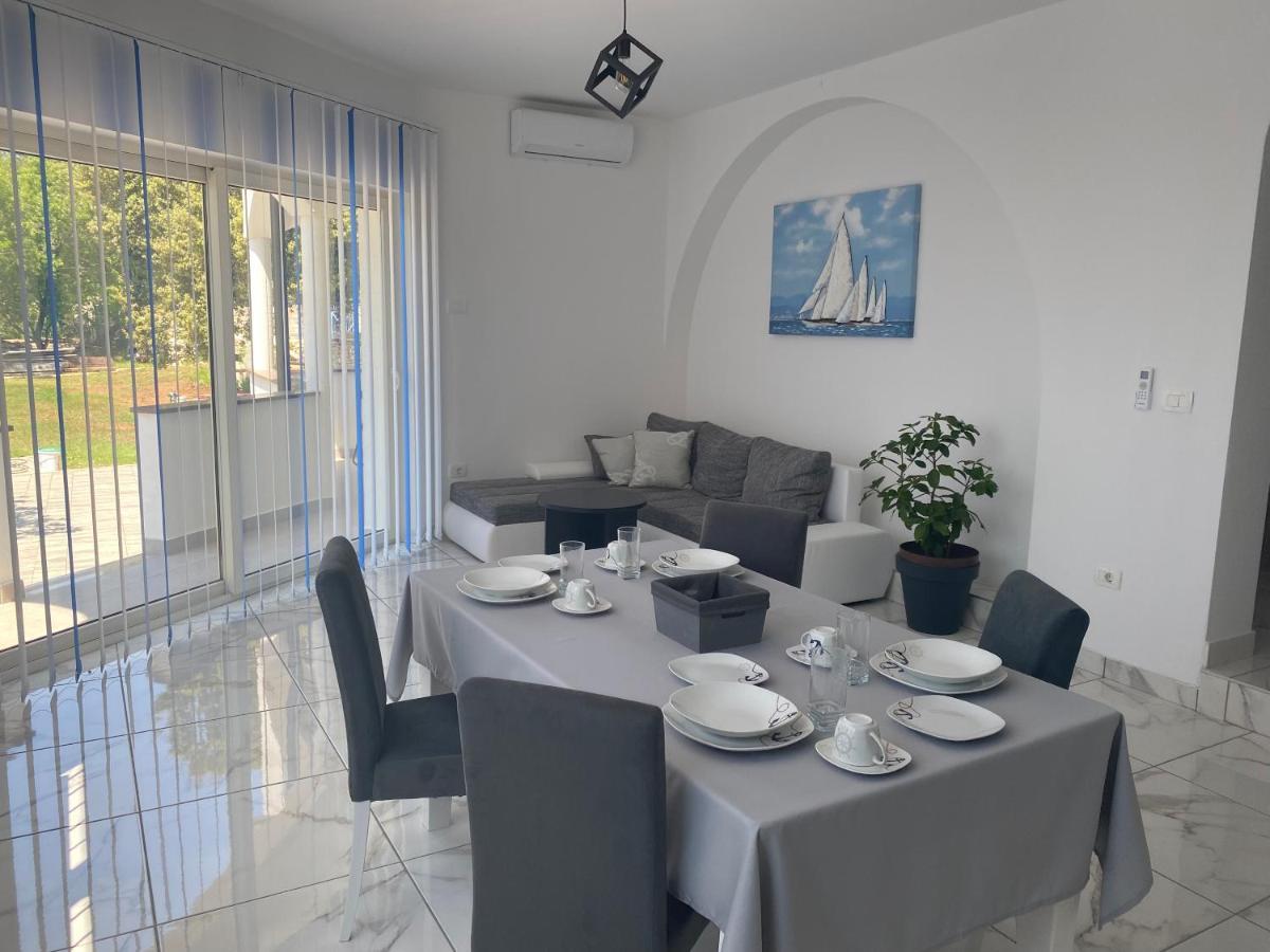 Villa Mara Pula Exteriér fotografie